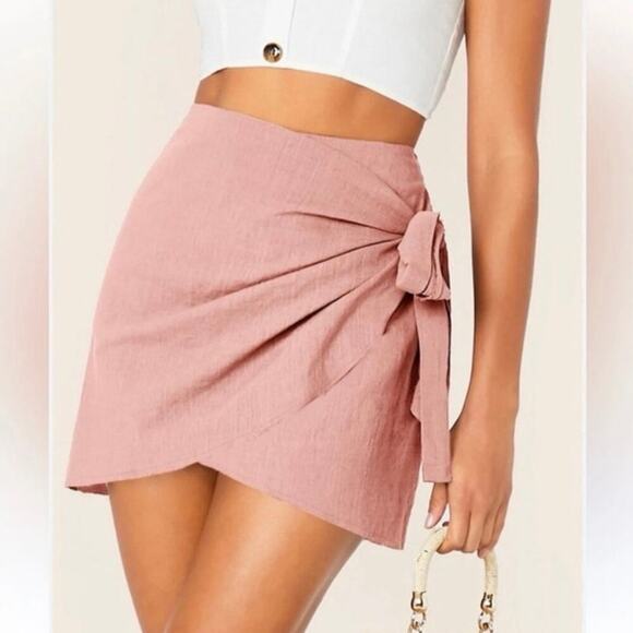 SHEIN Pink Wrap Side Tie Mini Skirt Tie Front 100% Cotton Women’s Size Medium - Picture 1 of 6